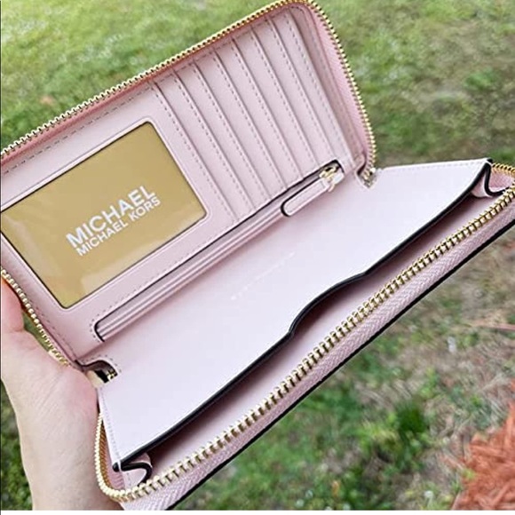 🅽🅴🆆 Michael Kors Jet Set Travel Phone Case Wristlet Wallet - Picture 2 of 11